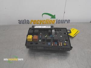 Fuse Box OPEL Zafira/Zafira Family B (A05)