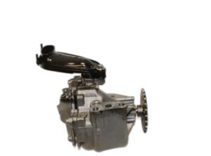 Oil Pump NISSAN QASHQAI II SUV (J11, J11_)