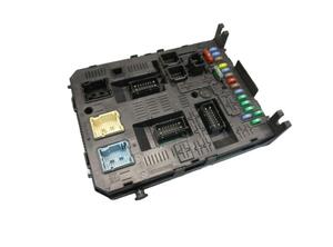 Fuse Box PEUGEOT 407 (6D_)