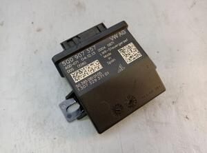 Control Unit For Headlight Range Control AUDI A3 Cabriolet (8V7, 8VE)