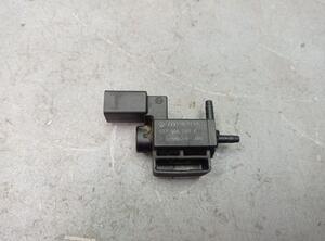 Vacuum Valve Sensor VW PASSAT Variant (3B6)