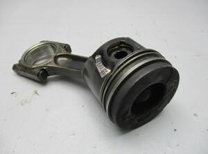 Piston VOLVO C30 (533)