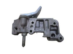 Engine Mount Bracket MERCEDES-BENZ CLA Coupe (C117)