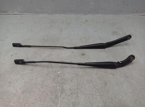 Wischerarm vorne Set rechts und links AUDI A4 (8K2  B8) 1.8 TFSI 88 KW