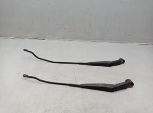 Wischerarm vorne Set links und rechts HYUNDAI I20 (PB  PBT) 1.2 63 KW