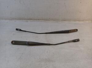 Wischerarm vorne Set linke und rechts AUDI A1 8X1 8XK 1.2 TFSI 63 KW