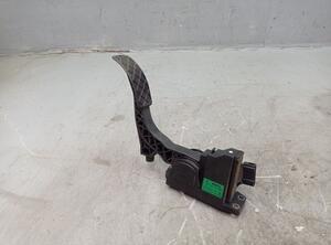 Accelerator pedal VW POLO (9N_)