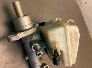 Brake Master Cylinder OPEL Astra H (L48)