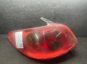 Combination Rearlight PEUGEOT 206 Hatchback (2A/C), PEUGEOT 206 SW (2E/K), PEUGEOT 206 Saloon