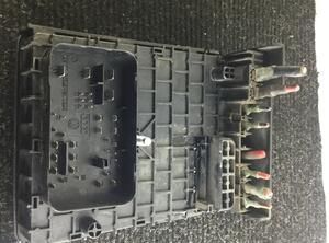 Fuse Box VW Passat Variant (3C5), VW Passat Variant (365)