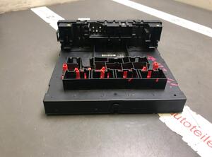 Fuse Box VW Passat (3C2)