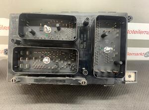 Fuse Box OPEL Astra H GTC (L08)