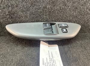 Switch for window winder TOYOTA YARIS (_P1_)