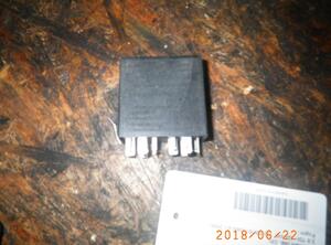 Wash Wipe Interval Relay AUDI A6 Avant (4B5), AUDI Allroad (4BH, C5)