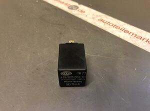 Wash Wipe Interval Relay VW Golf III (1H1)