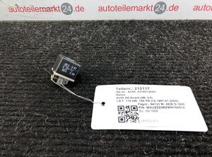 Wash Wipe Interval Relay AUDI A6 Avant (4B5), AUDI Allroad (4BH, C5)