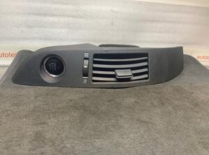 Dashboard ventilation grille TOYOTA Corolla Verso (R1, ZER, ZZE12)