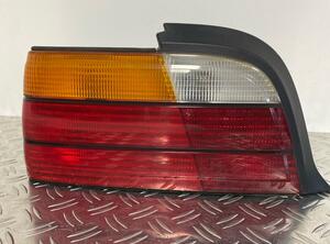 Rückleuchte Heckleuchte Rückstrahler links BMW Coupe Cabrio E36 1387653