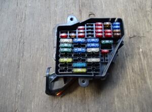 Fuse Box VW PASSAT (3B3) 8D1941824 Innenraum 