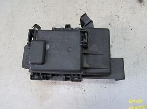 Fuse Box VW POLO (6N2)