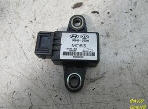 Longitudinal Acceleration Sensor (ESP Sensor) KIA Sorento I (JC)