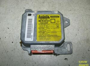 Airbag Control Unit RENAULT Megane II (BM0/1, CM0/1)