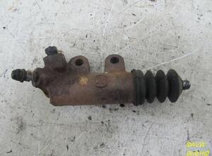 Hulpkoppelingscilinder  TOYOTA Auris (ADE15, NDE15, NRE15, ZRE15, ZZE15)