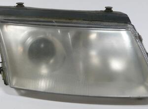 Headlight VW Passat Variant (3B5)