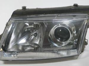 Koplamp VW Passat Variant (3B5)