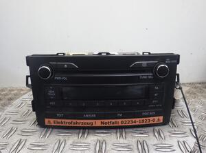 577608 Radio TOYOTA Auris (E15)