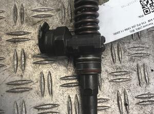 Injector Nozzle VW Passat Variant (3B5)