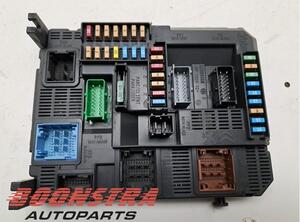 Fuse Box PEUGEOT 208 I (CA_, CC_)