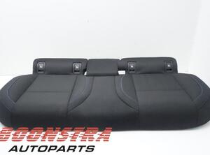 Rear Seat LYNK &amp; CO 1