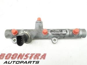 Petrol Fuel Rail AUDI A6 (4F2, C6)