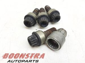 Wheel Bolt PORSCHE Panamera (970)