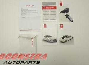 Handleiding TESLA MODEL S (5YJS)