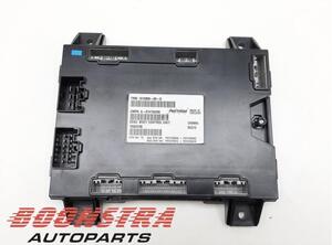 Control unit central electric (BCM) TESLA MODEL S (5YJS)