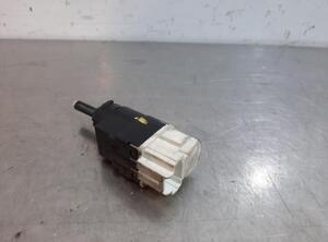 Brake Light Switch RENAULT CAPTUR I (J5_, H5_), RENAULT CLIO IV (BH_)