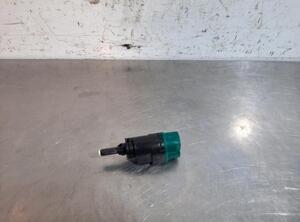 Brake Light Switch RENAULT CLIO V (B7_)