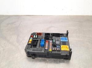 Fuse Box PEUGEOT EXPERT Van (V_), OPEL VIVARO C Van (K0)