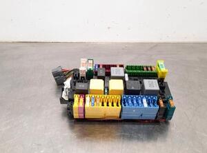 Fuse Box MERCEDES-BENZ A-CLASS (W176)