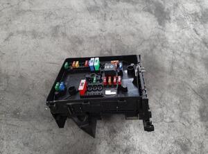 Fuse Box VW CADDY IV Box Body/MPV (SAA, SAH)