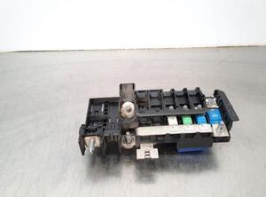 Fuse Box MERCEDES-BENZ GLA-CLASS (X156)