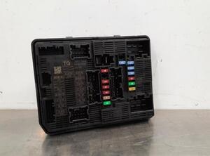 Fuse Box RENAULT TRAFIC III Van (FG_)