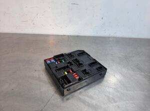 Fuse Box NISSAN PULSAR Hatchback (C13)