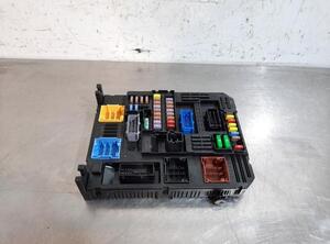 Fuse Box PEUGEOT 308 SW II (LC_, LJ_, LR_, LX_, L4_)