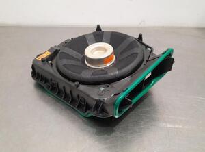 Subwoofer von einem BMW 5-Serie