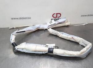 Airbag Himmel links von einem Citroen C3 Picasso