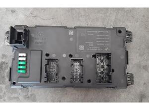 Control unit for door drawing support BMW 3 (F30, F80)