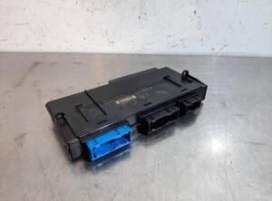 Control unit for door drawing support BMW 5 Touring (F11)